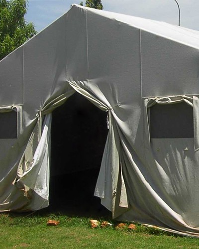 Изготавливаем солдатские палатки в Челябинске вместимостью <strong>до 70 человек</strong>
